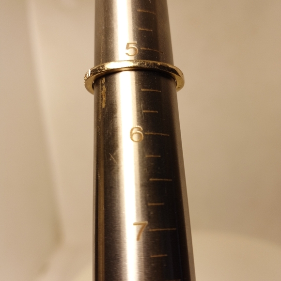 14K Emerald & Diamond Ring 1.43 ctw - Picture 5 of 7